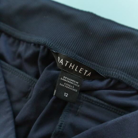 Athleta Brooklyn Navy Blue Camo Straight Leg Ankle Athletic Pants Size 12 - Picture 4 of 10